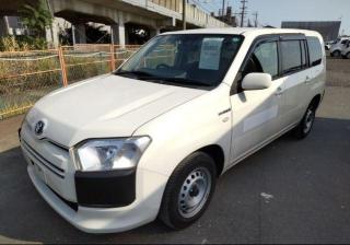 Toyota Succeed VAN